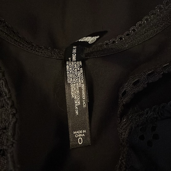 Torrid Bodysuit 🖤NWOT - Picture 11 of 11